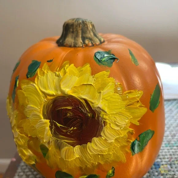 🎃FALL DECOR Hand painted plastic orange pumpkin - Picture 3 of 5